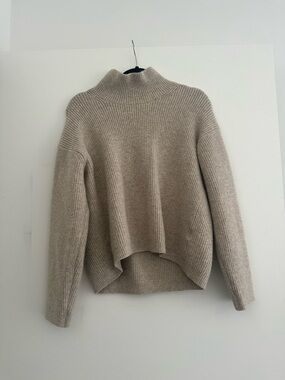 Uniqlo Ribbed Turtleneck Sweater - Light Taupe